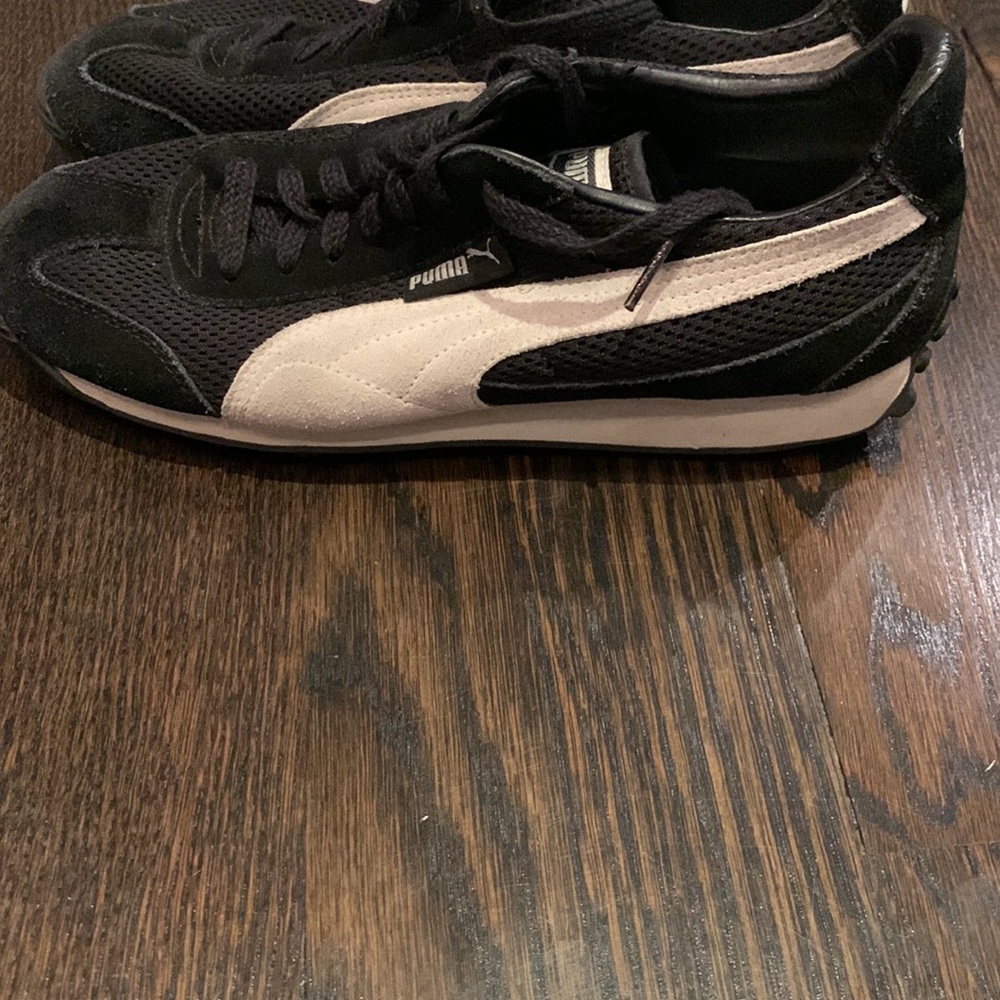 Puma black/natural Anjan sneaker. Men’s size 8. - Picture 3 of 8